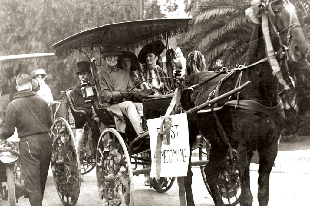 a horse-drawn carriage at the first USC Homecoming