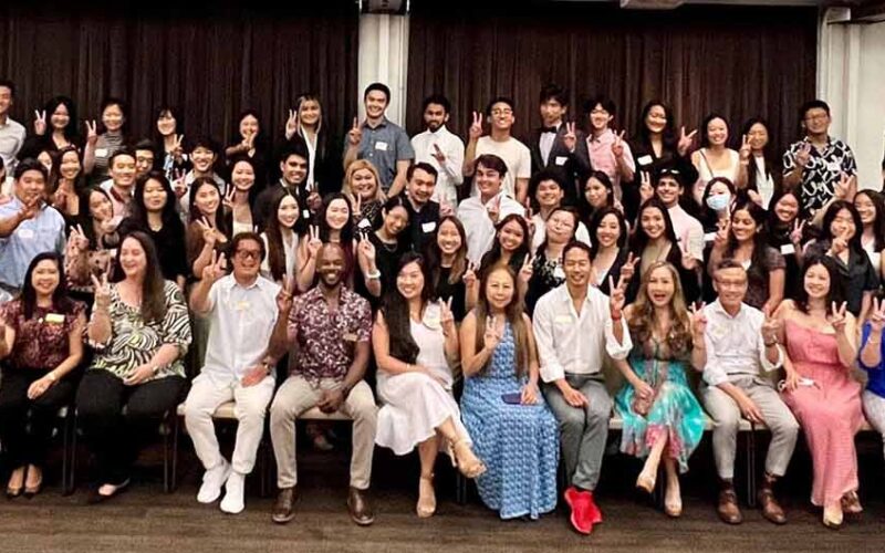 Asian Pacific Alumni Association group photo